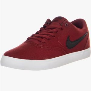 Nike SB Solarsoft suede red